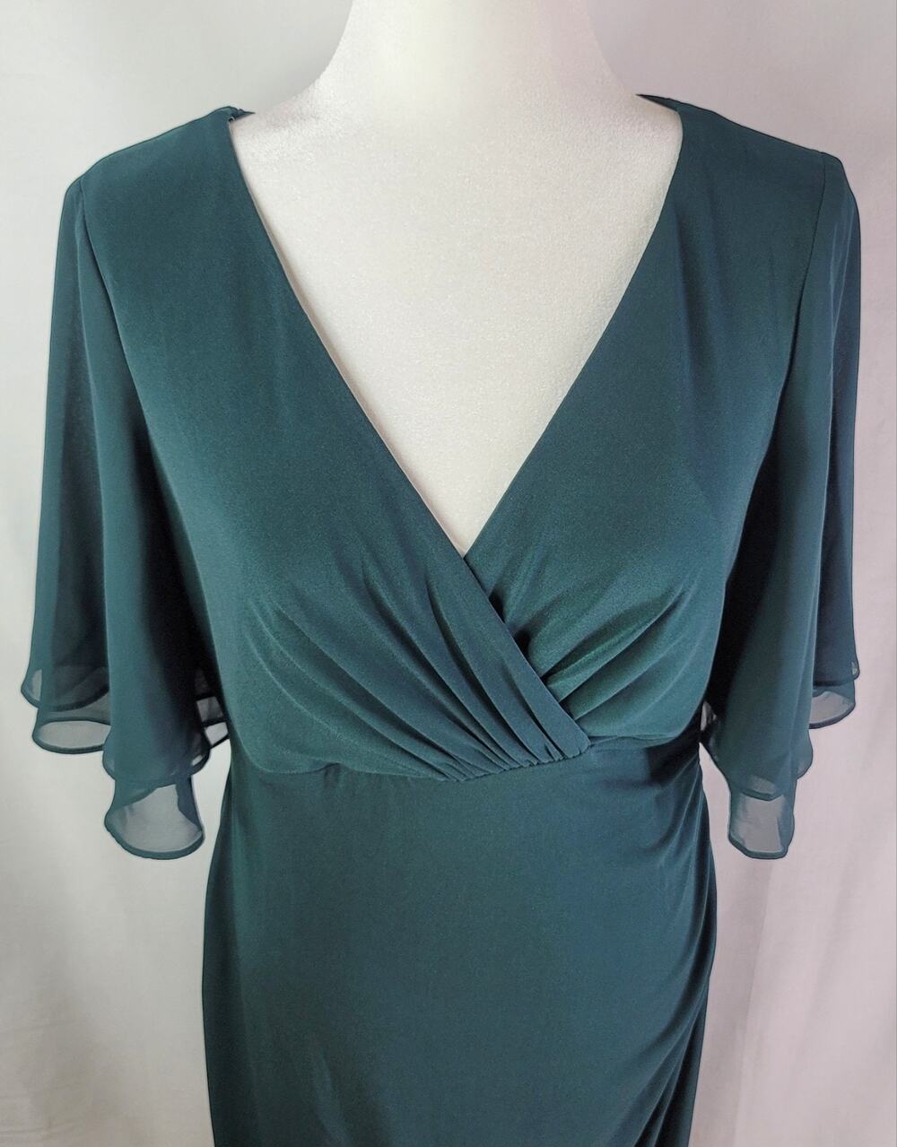 NWT Hunter Green CONNECTED APPAREL Chiffon Flutter Sleeve V-Neck Dress Size 12P